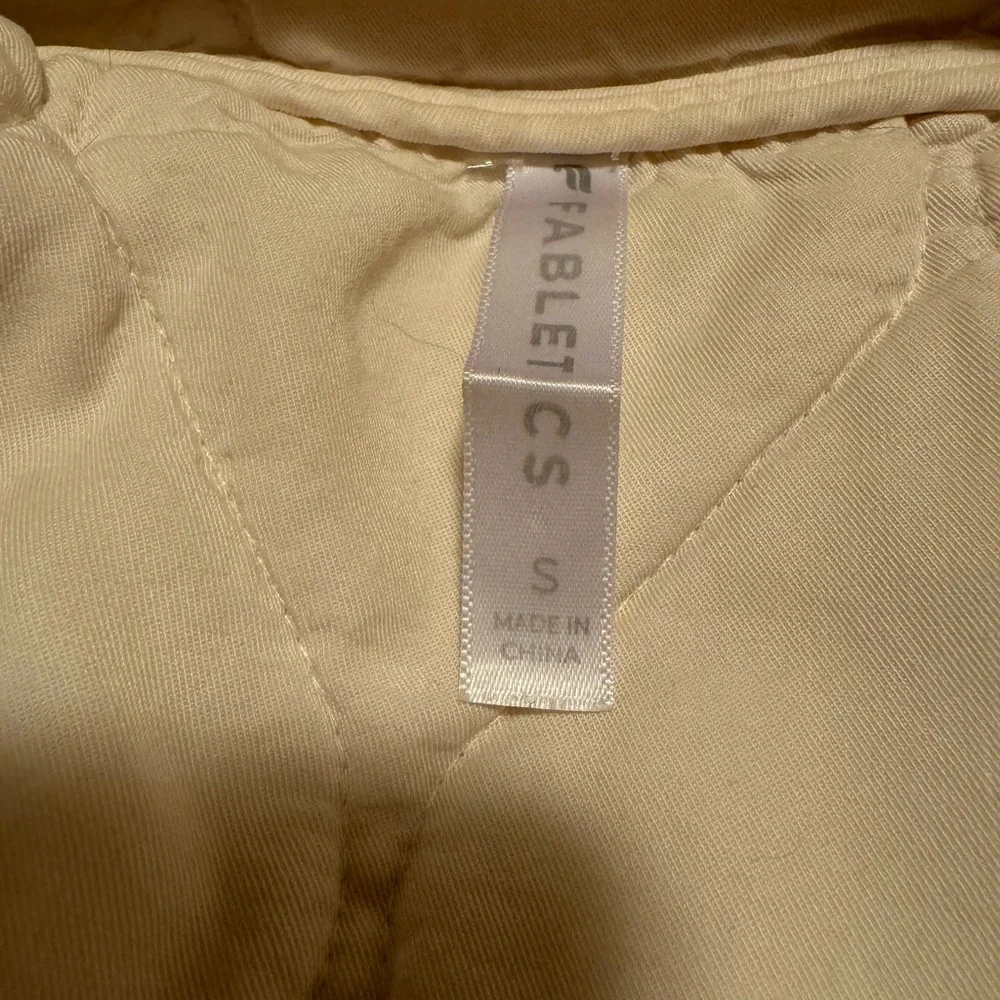 Cream Fabletics Jacket - Picture 3 of 3